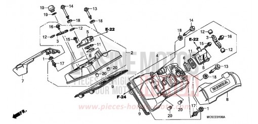 COUVERCLE DE CULASSE ST1300AE de 2014